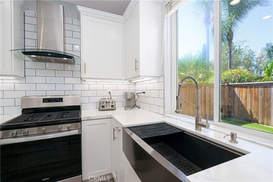 Step into this charming detached 3-bedroom, 2.5-bath home by - photo 7