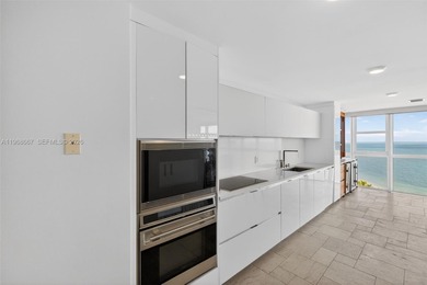 Stunning penthouse with ocean views and Key Biscayne shoreline