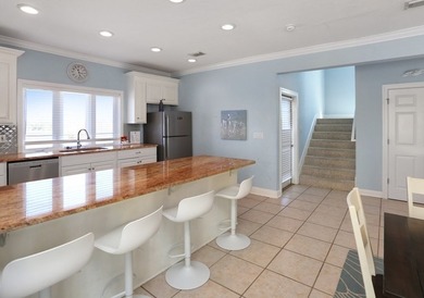 Looking for a great Gulf Front rental with a pool, consistent - photo 14