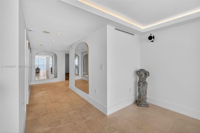 Stunning penthouse with ocean views and Key Biscayne shoreline