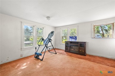 Opportunity knocks in the heart of Martindale! This charming - photo 27