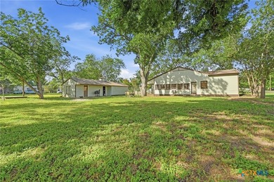 Opportunity knocks in the heart of Martindale! This charming - photo 31