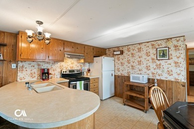 Overlooking Canyon Ferry Lake with sweeping views of the Big - photo 42