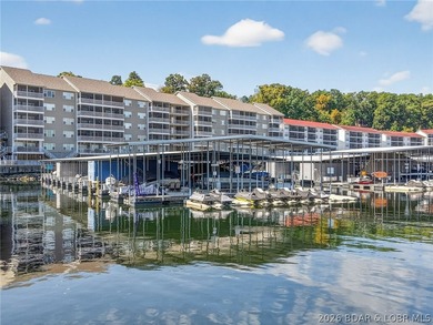 Lakefront living at its best! This 3BR/2BA, 1,400 sq ft condo in - photo 7
