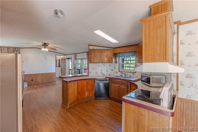 Enjoy the best of lake-area living at the 45MM, offering a - photo 9