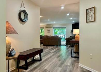 Beautifully maintained one-level living with modern updates - photo 12