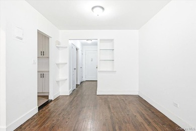 Spacious Living Meets Everyday Convenience at The New Yorker! - photo 13