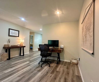 Beautifully maintained one-level living with modern updates - photo 16