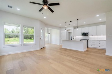 Beautifully crafted modern farmhouse located on an oversized 0 - photo 17