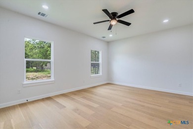 Beautifully crafted modern farmhouse located on an oversized 0 - photo 19