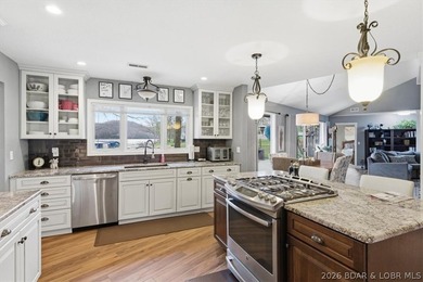 Ranch Style Lakefront Home with 300ft of Shoreline, 1.5 Acres, & - photo 10