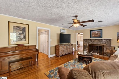 Need an in-law suite? Teens need more space? Want a place where - photo 22
