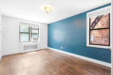 Spacious Living Meets Everyday Convenience at The New Yorker! - photo 24
