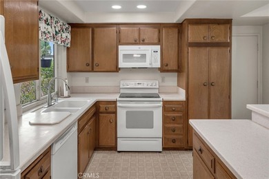 Welcome to this 4 bed, 2 bath home which offers 1,879 sq ft on a - photo 25