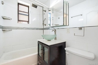 Spacious Living Meets Everyday Convenience at The New Yorker! - photo 27