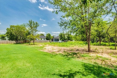 Beautifully crafted modern farmhouse located on an oversized 0 - photo 37