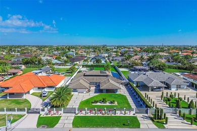 Welcome to this masterpiece of modern architecture! Experience - photo 1