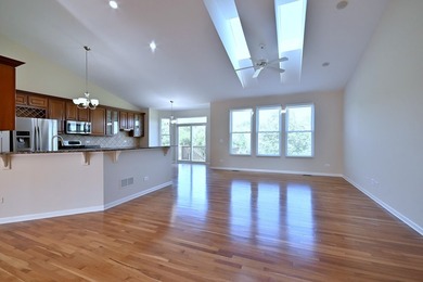 BEAUTIFUL, rare, and hard to find in the area, this upgraded - photo 4