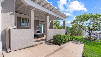 Year round lake views in the highly sought-after Regency Cove - photo 9