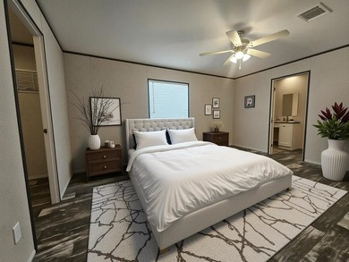 $299 1st mo. rent! Close enough to the action, yet far enough - photo 3