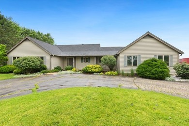 (private lake, pond, creek) Home For Sale in Elgin Illinois