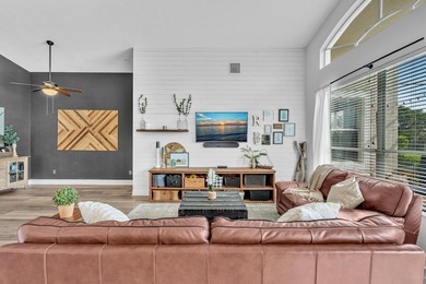 Stunning 3-bedroom, 2-bath waterfront home in the desirable - photo 22