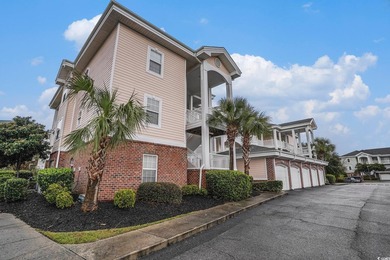 This beautiful top floor End Unit Condo Features, 3 bedroom, 2 - photo 24