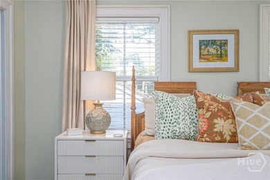 Built in 2016, this custom-designed, move-in-ready 3-bedroom, 2 - photo 25