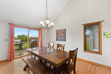 Rare opportunity to own a private 5.14-acre horse property in - photo 10