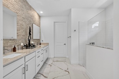 Stunning 4-year-young one-story residence in prestigious Ibis - photo 37