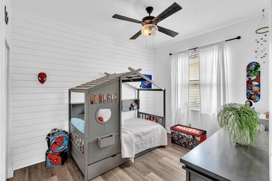 Stunning 3-bedroom, 2-bath waterfront home in the desirable - photo 39