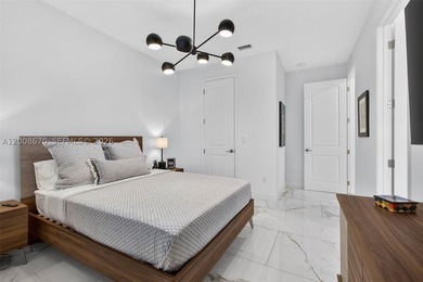 Stunning 4-year-young one-story residence in prestigious Ibis - photo 44