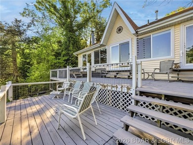 Great Lake View and nice open Decks with a Hot Tub! Vaulted - photo 5