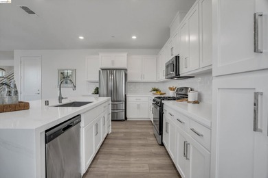 NEW PRICE! Located in the sought-after One Lake community, 2404 - photo 11