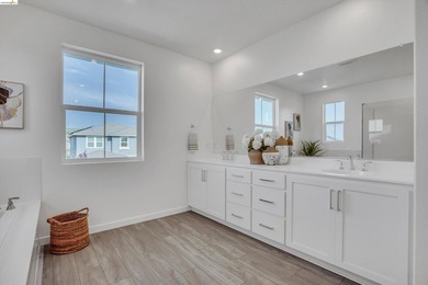 NEW PRICE! Located in the sought-after One Lake community, 2404 - photo 17