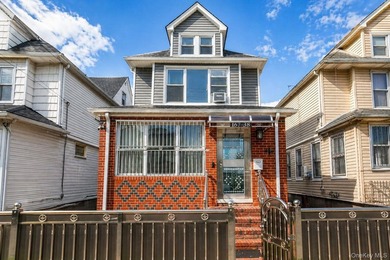 Welcome to this beautifully renovated single-family home located - photo 1