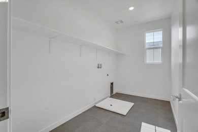 NEW PRICE! Located in the sought-after One Lake community, 2404 - photo 23