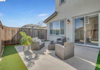 NEW PRICE! Located in the sought-after One Lake community, 2404 - photo 25