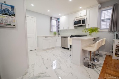 Welcome to this beautifully renovated single-family home located - photo 5