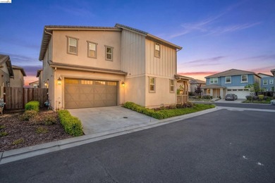 NEW PRICE! Located in the sought-after One Lake community, 2404 - photo 26