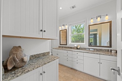 Beautifully updated custom home in desirable Riverhill offering - photo 30
