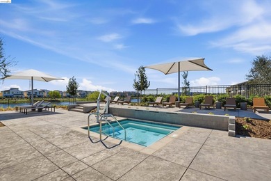 NEW PRICE! Located in the sought-after One Lake community, 2404 - photo 32