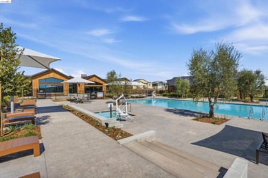 NEW PRICE! Located in the sought-after One Lake community, 2404 - photo 33