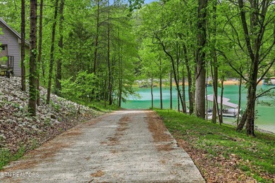 A rare gem awaits in the heart of the Big Creek area, boasting - photo 39