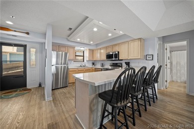 A turnkey Lake Ozark condo offering comfort, convenience, and - photo 7