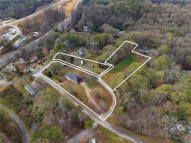 Lake Lanier Home For Sale in Gainesville Georgia