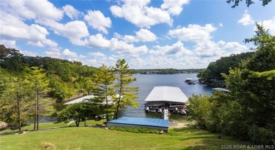 Welcome to this beautifully updated 1-bedroom lakefront end-unit - photo 6