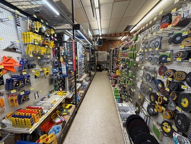 Lakeland Lumber & Hardware - Great opportunity to be your own - photo 16