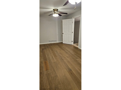This 3 story, 4152sf, 4bed, 4bath home sits on 3 lots totaling 3 - photo 32