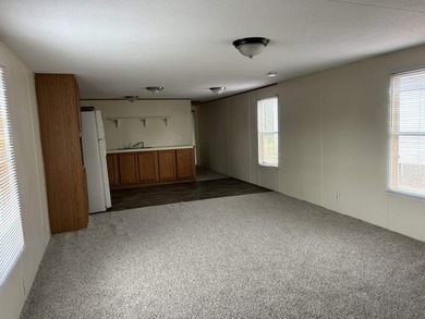 Additional listing photo 1